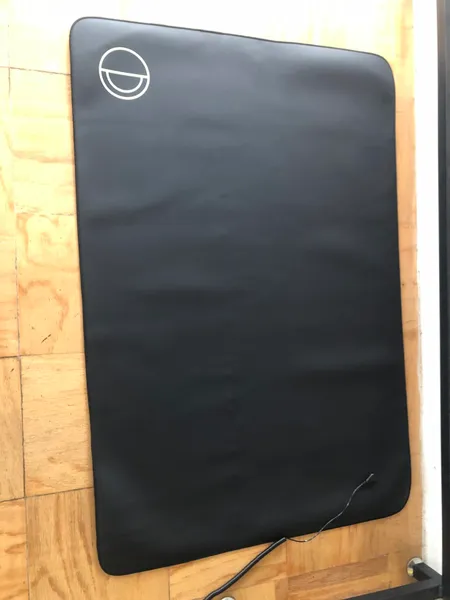 Earth and Moon Grounding Mat — Large 60cm × 90cm Conductive Leatherette Mat with Outlet Tester image 5