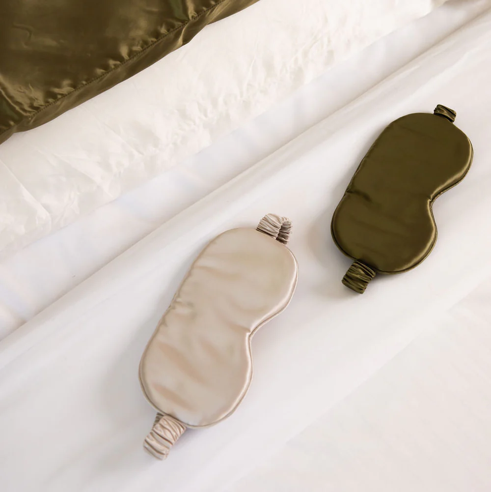 Organic Earthing Grounding Sleep Bundle — Organic Bamboo Sheet, 22mm Mulberry Silk Pillowcase and Eye Mask image 5