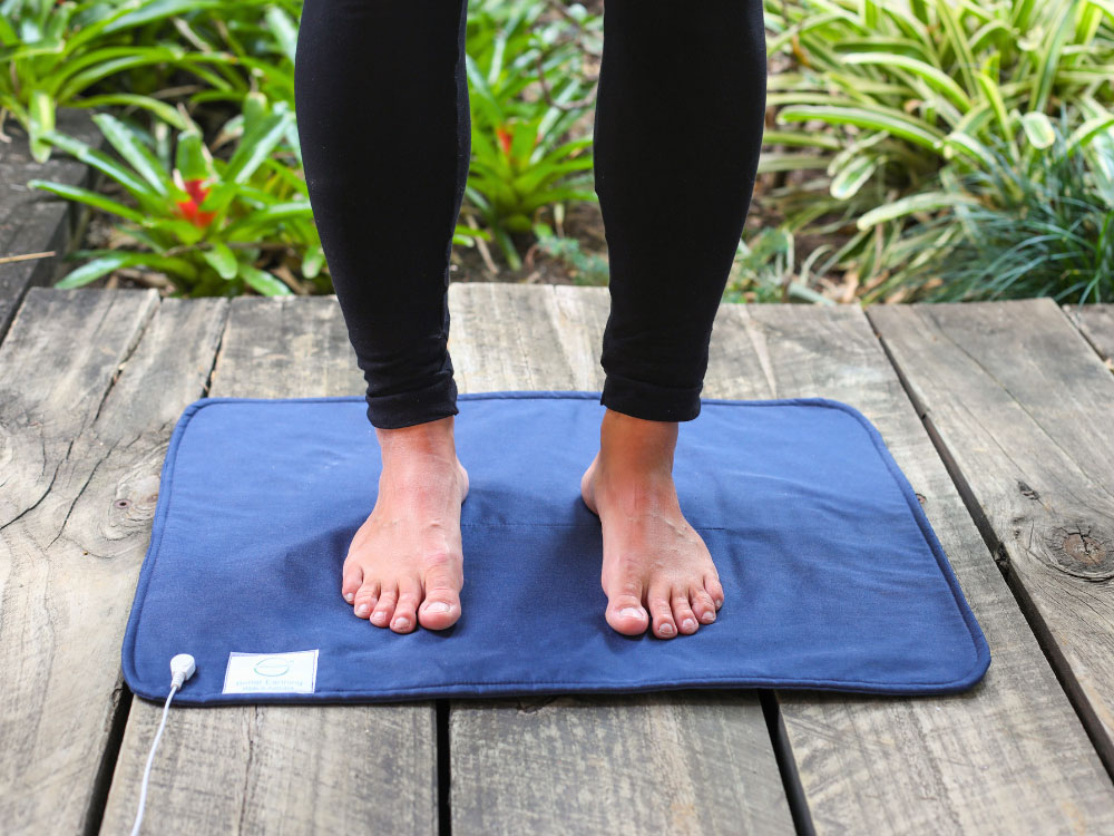 Better Earthing Active Lifestyle Bundle — Fabric Mat, Earthing Wrap System, Band Kit and Shoe Straps image 3