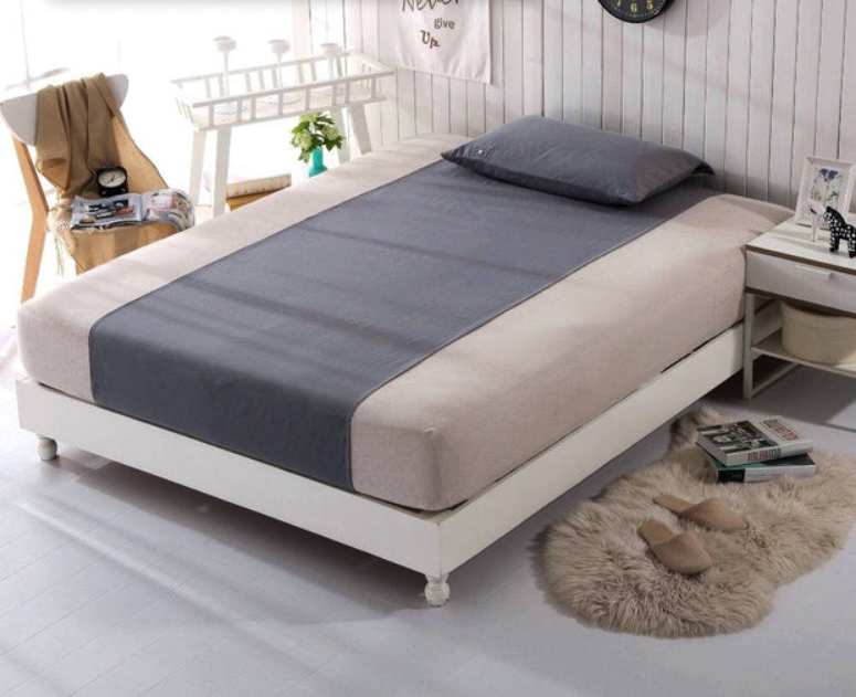Grounding Official Grounding™ Bedsheet — 95% Organic Cotton, 5% Silver, Universal Width, Free Mat Included